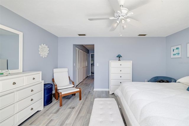 6581 APPROACH ROAD 63, Sarasota, FL 34238
