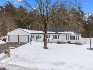 26 Susan Lane, Middleboro, MA 02346