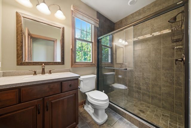 125 Goldenrod Drive, Sugar Grove, IL 60554