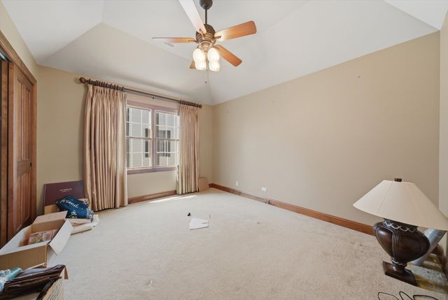 125 Goldenrod Drive, Sugar Grove, IL 60554