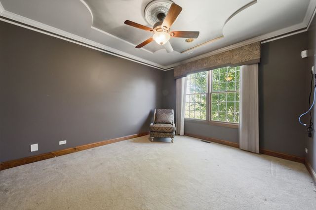 125 Goldenrod Drive, Sugar Grove, IL 60554