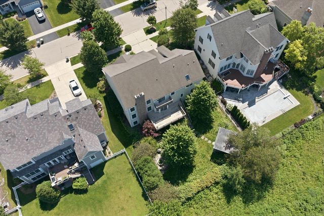 125 Goldenrod Drive, Sugar Grove, IL 60554