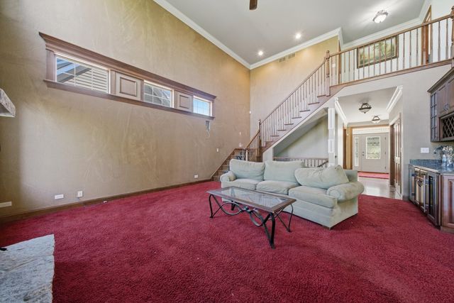 125 Goldenrod Drive, Sugar Grove, IL 60554