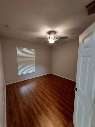 10019 COURTNEY PALMS BOULEVARD 303, Tampa, FL 33619