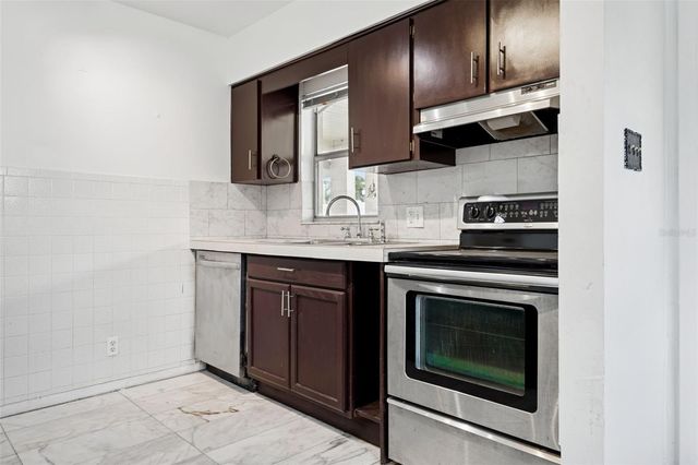 420 CHIPPEWA AVENUE, Tampa, FL 33606