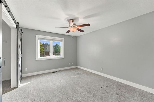 7552 N Tullis Avenue, Kansas City, MO 64158