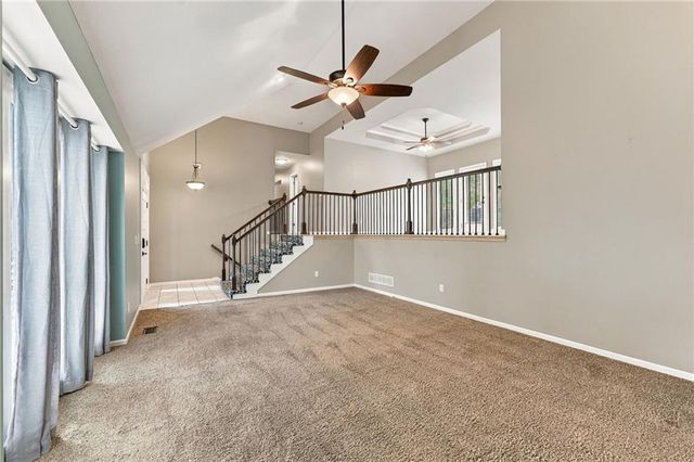 7552 N Tullis Avenue, Kansas City, MO 64158