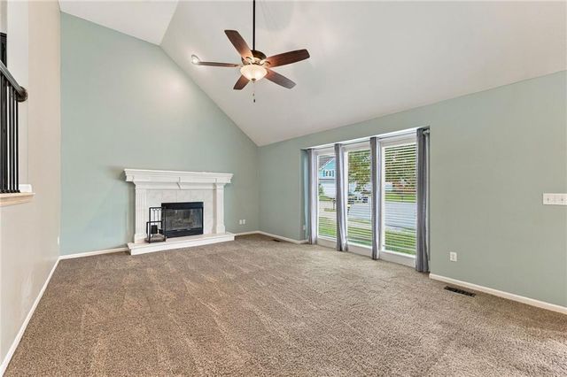 7552 N Tullis Avenue, Kansas City, MO 64158