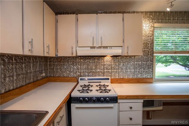 21 Evergreen Drive, Ellicottville, NY 14731