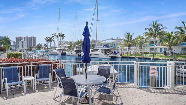 3220 Bayview Drive 202, Fort Lauderdale, FL 33306