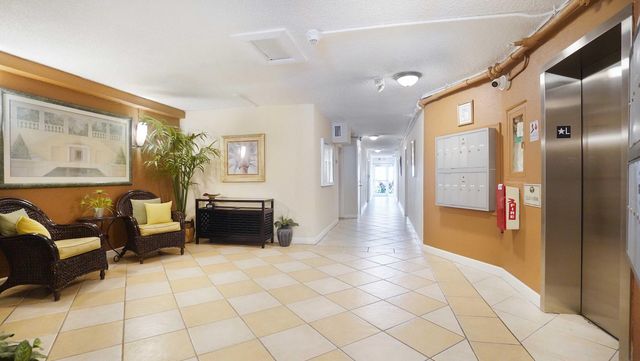 3220 Bayview Drive 202, Fort Lauderdale, FL 33306