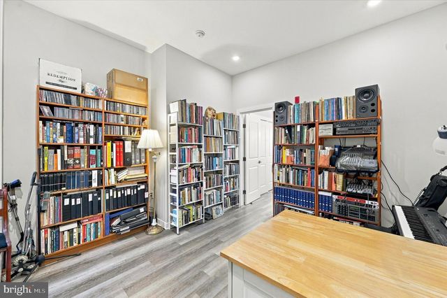 2800 POPLAR ST, Philadelphia, PA 19130