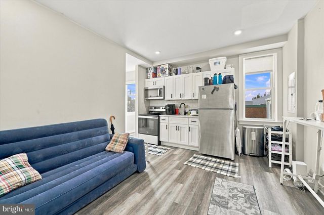 2800 POPLAR ST, Philadelphia, PA 19130