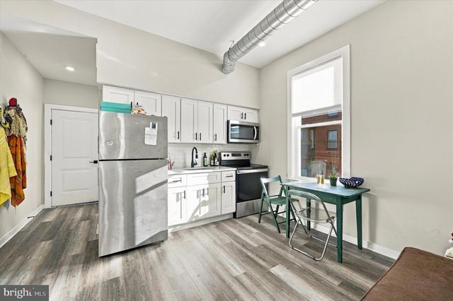 2800 POPLAR ST, Philadelphia, PA 19130