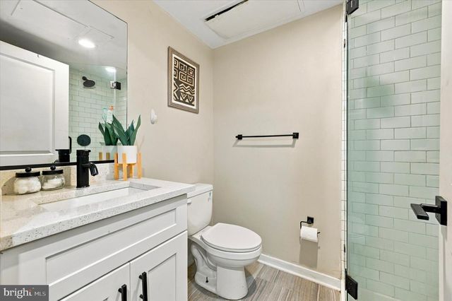 2800 POPLAR ST, Philadelphia, PA 19130