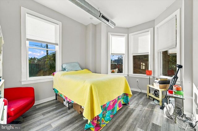 2800 POPLAR ST, Philadelphia, PA 19130