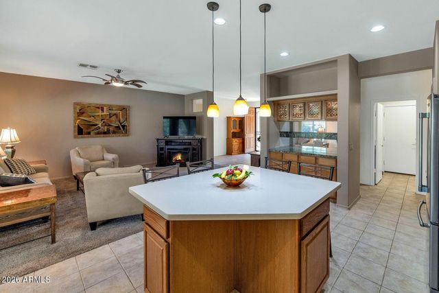 4940 S SPRINGS Drive, Chandler, AZ 85249