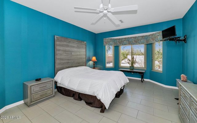 4940 S SPRINGS Drive, Chandler, AZ 85249