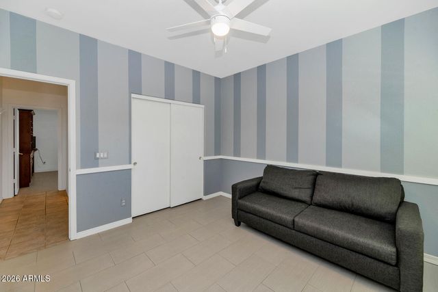 4940 S SPRINGS Drive, Chandler, AZ 85249