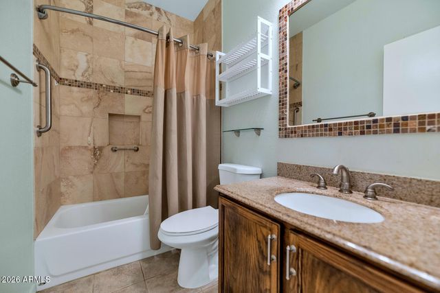 4940 S SPRINGS Drive, Chandler, AZ 85249