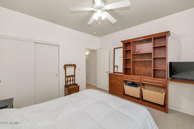 4940 S SPRINGS Drive, Chandler, AZ 85249