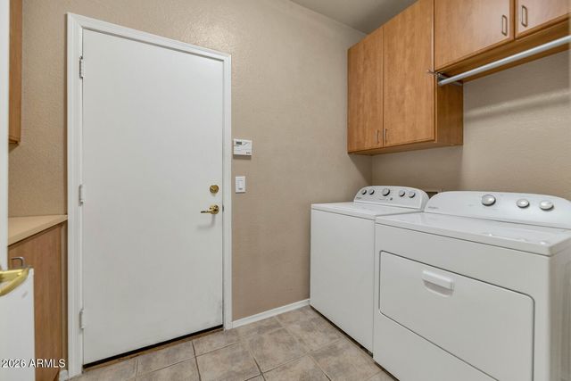 4940 S SPRINGS Drive, Chandler, AZ 85249