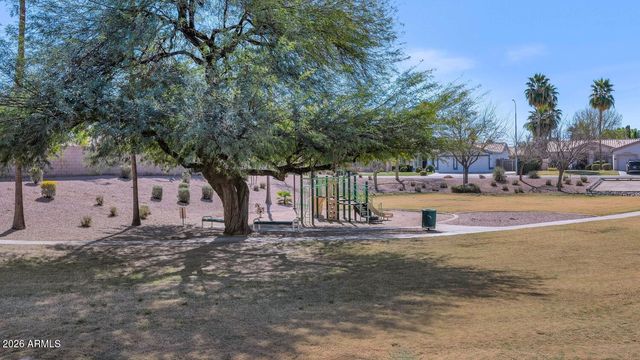 4940 S SPRINGS Drive, Chandler, AZ 85249