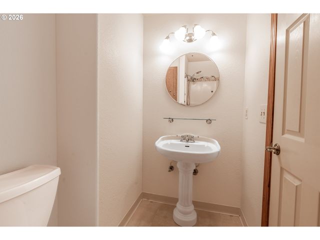 4009 Ne 151ST Ave, Vancouver, WA 98682