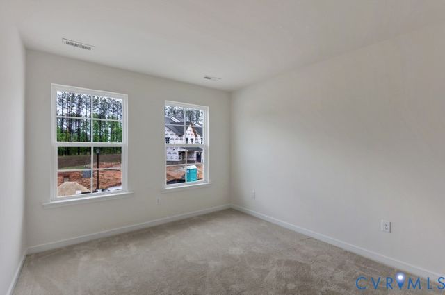 18783 Palisades Rdg, Moseley, VA 23120