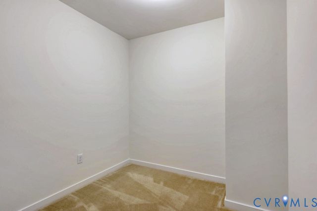18783 Palisades Rdg, Moseley, VA 23120