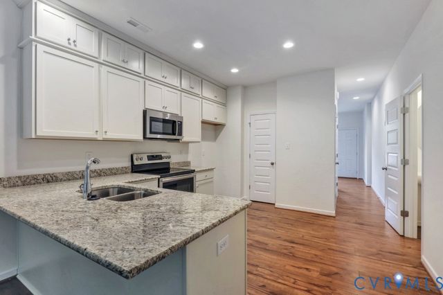 18783 Palisades Rdg, Moseley, VA 23120