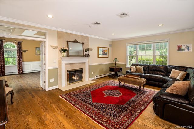 10 Adams Farm Road, Katonah, NY 10536