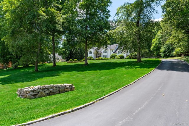 10 Adams Farm Road, Katonah, NY 10536