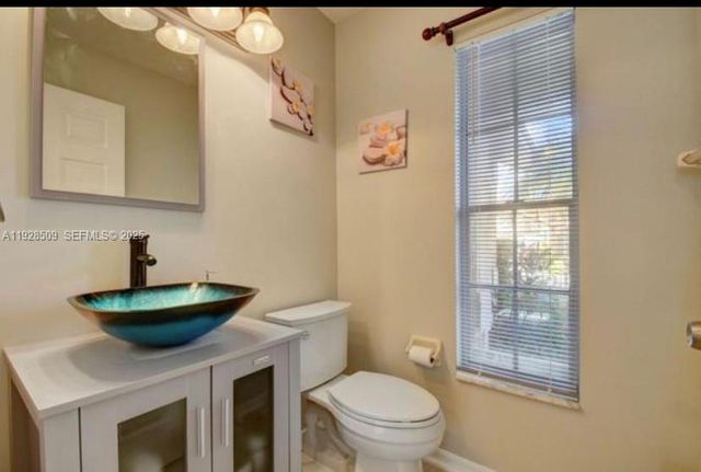 12980 Blue Lake Dr 0, Wellington, FL 33414