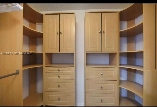 12980 Blue Lake Dr 0, Wellington, FL 33414