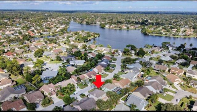 12980 Blue Lake Dr 0, Wellington, FL 33414
