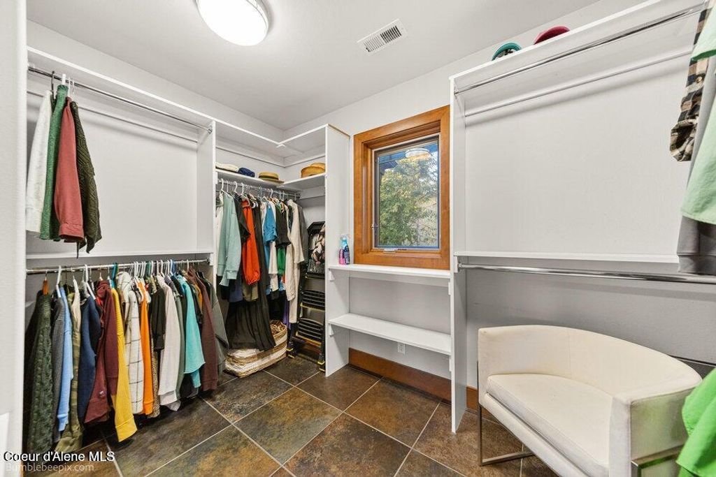 8817 W Riverview DR, Coeur d'Alene, ID 83814 photo 40