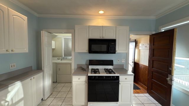 18 Bigelow St 3, Boston, MA 02135