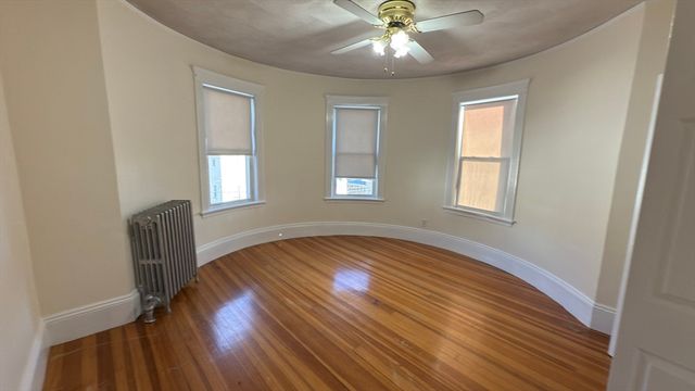 18 Bigelow St 3, Boston, MA 02135