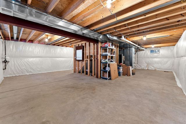 10002 W 128th Avenue, Cedar Lake, IN 46303