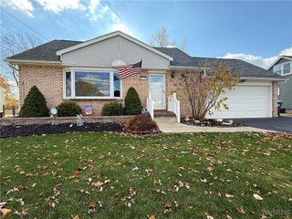 2122 Fix Road, Grand Island, NY 14072