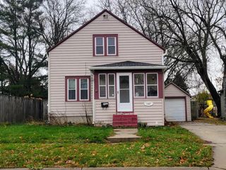 1407 Dakota STREET, Watertown, WI 53094