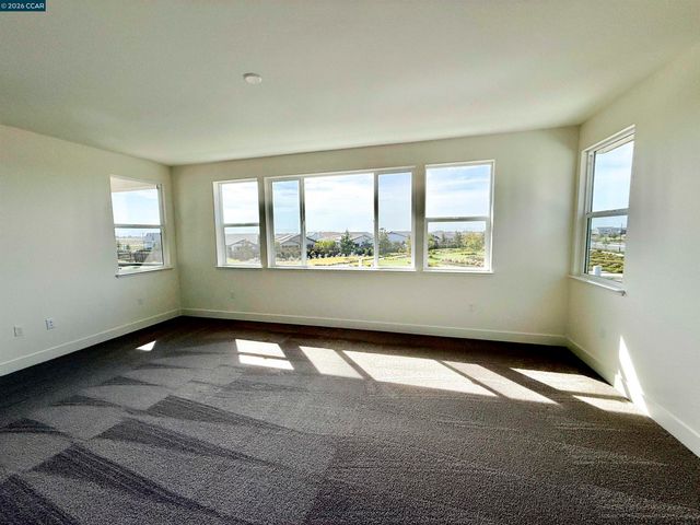 17369 Bushwick Lane, Lathrop, CA 95330