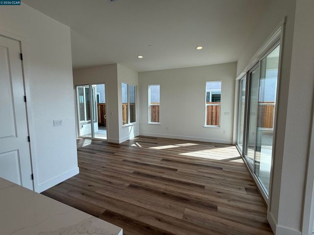 17369 Bushwick Lane, Lathrop, CA 95330