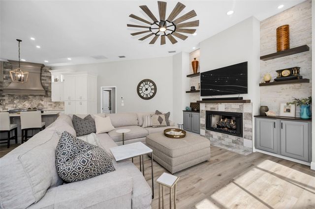 5044 KILKENNEY COURT, Oldsmar, FL 34677