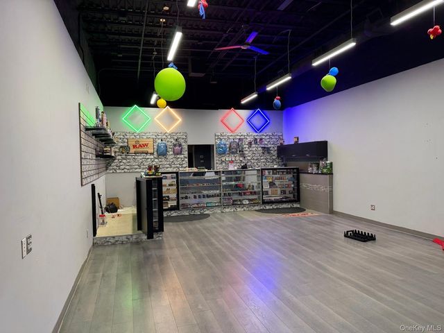 368 New Hempstead Road, New City, NY 10956