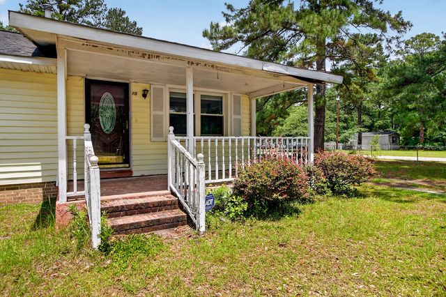 102 Montegue Street, Santee, SC 29142