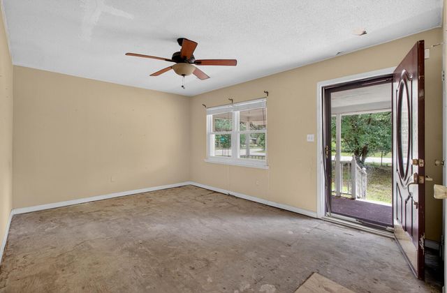 102 Montegue Street, Santee, SC 29142