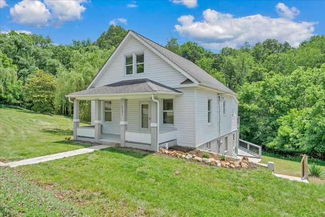 2201 Riverdale RD SE, Roanoke, VA 24014