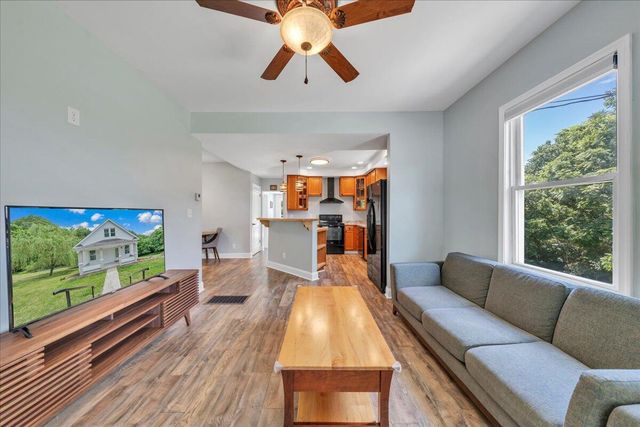 2201 Riverdale RD SE, Roanoke, VA 24014